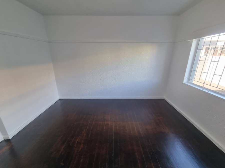 To Let 1 Bedroom Property for Rent in Mowbray Western Cape